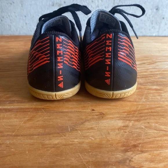 Sz 3 kids Adidas Nemeziz Indoor Shoes - Picture 2 of 10